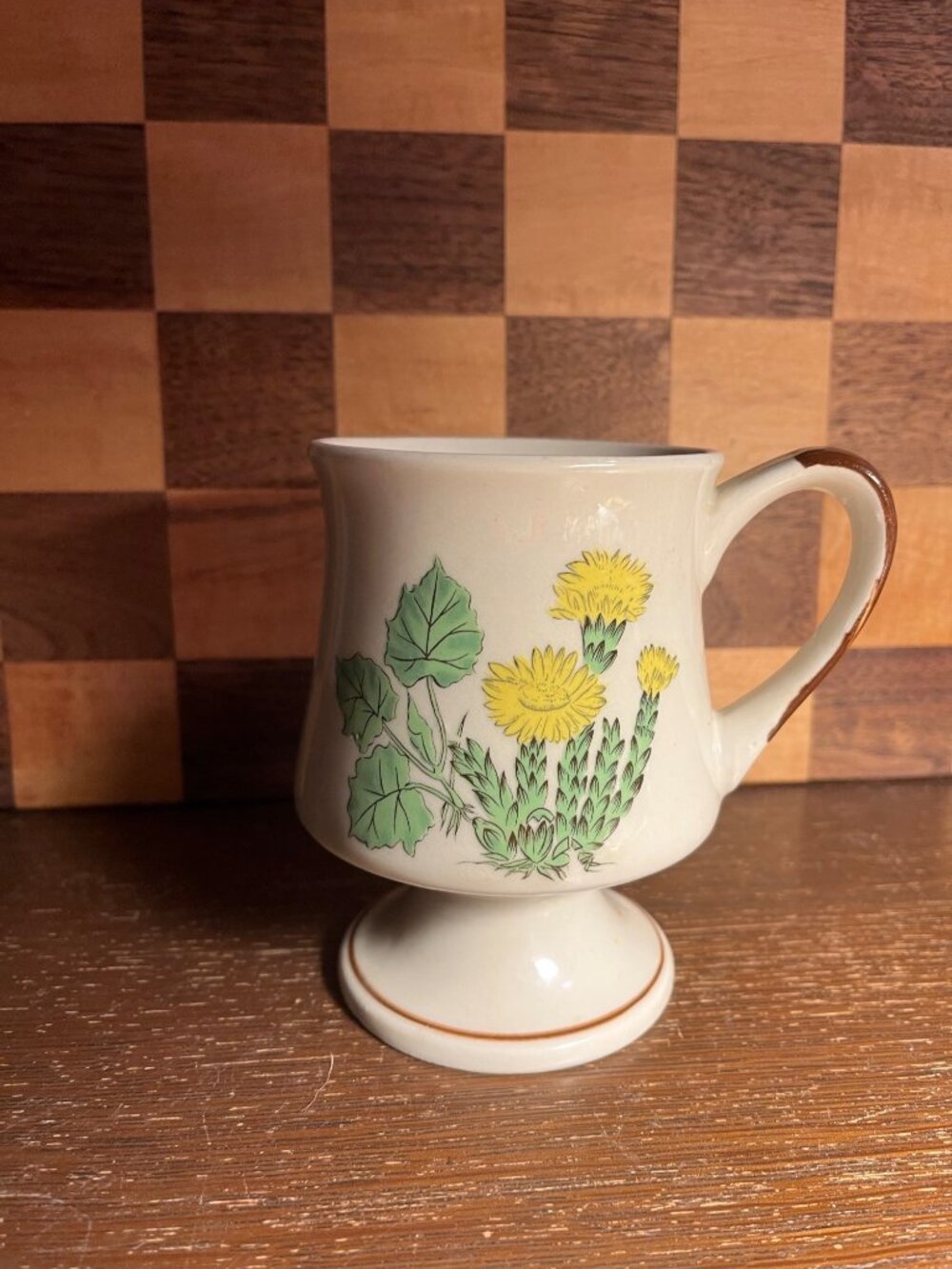 Vintage Speckled Stoneware Pedestal Mug A927